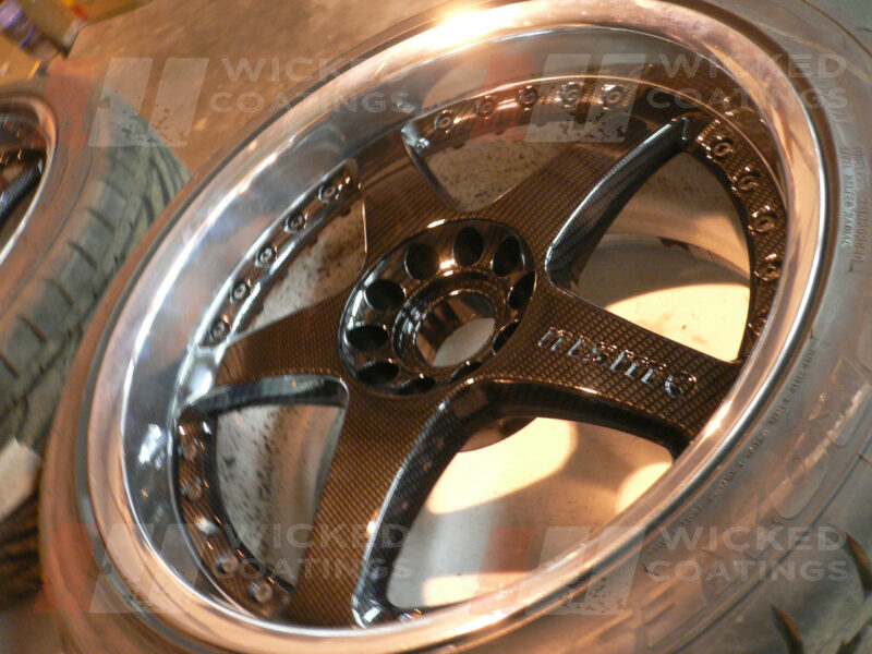 Carbon dipped 2 piece split rim centres section