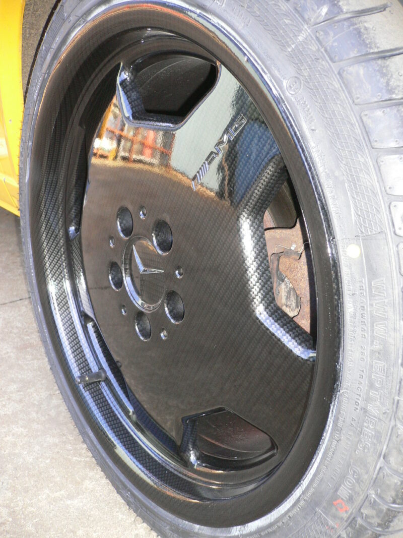 Carbon dipping on car wheels