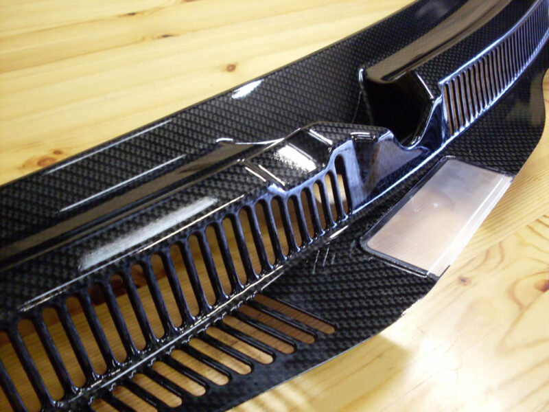 Golf R32 scuttle tray carbon dipped