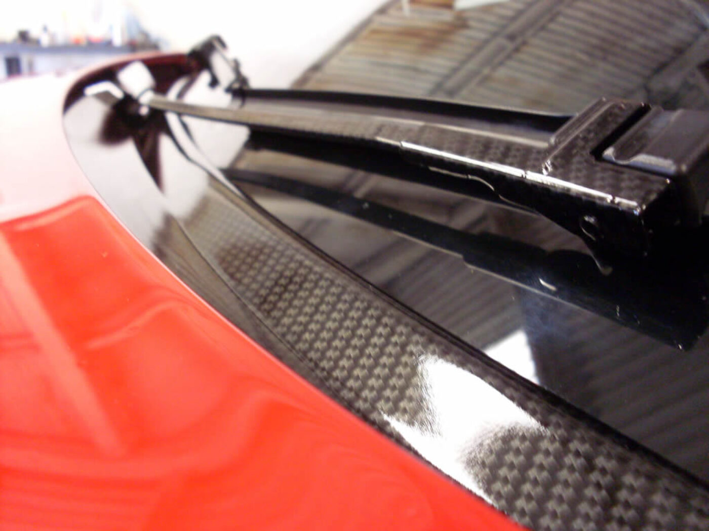 Golf R32 scuttle tray and wiper arms carbon dipped. Fitted to car