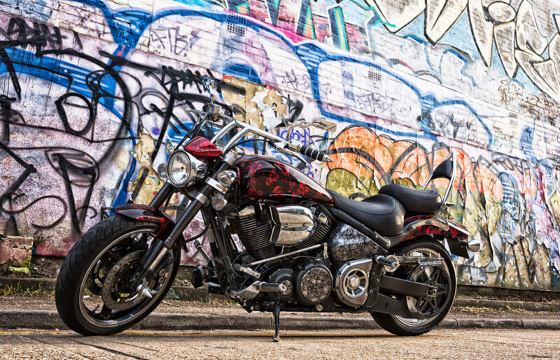 Yamaha Warrior in skulls
