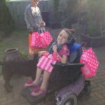 Eden-on-a-shopping-trip-in-Brentwood