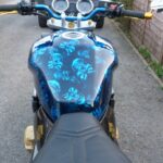 Head on view of carbon dipped petrol tank