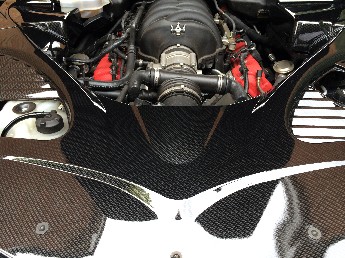 MAZERATI – CARBON DIPPED ENGINE BAY PARTS