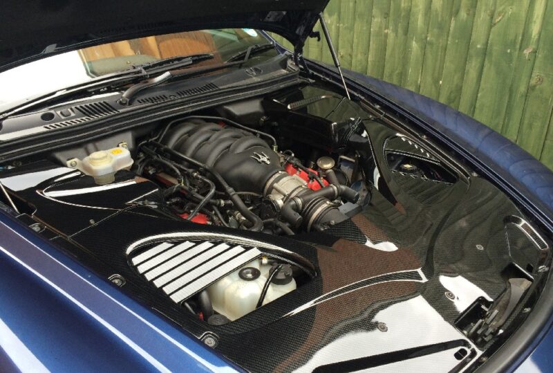 MAZERATI – CARBON DIPPED ENGINE BAY PARTS