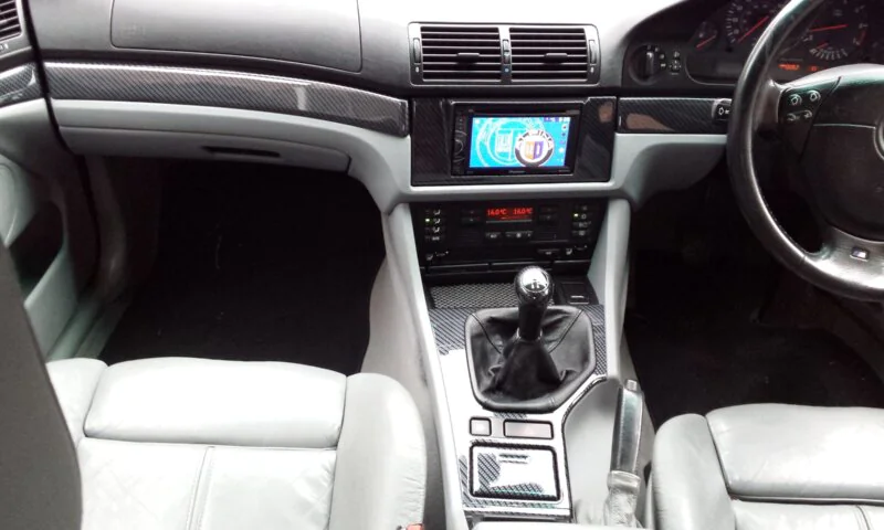 Steve Coffey – Water transfer printing for E39 BMW Alpina B10 3.2 interior