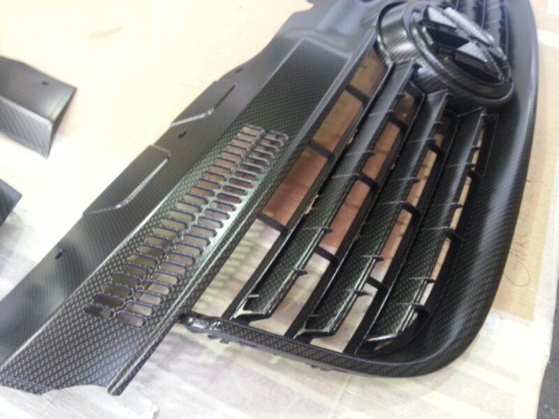 VW Exterior Various Parts Coated In Carbon Fibre Hydrographic Film Painted Black