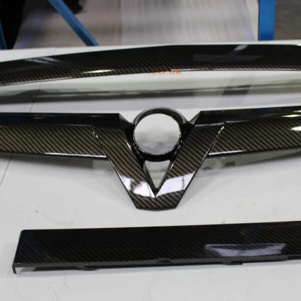 Vauxhall exterior elements coated in carbon fibre