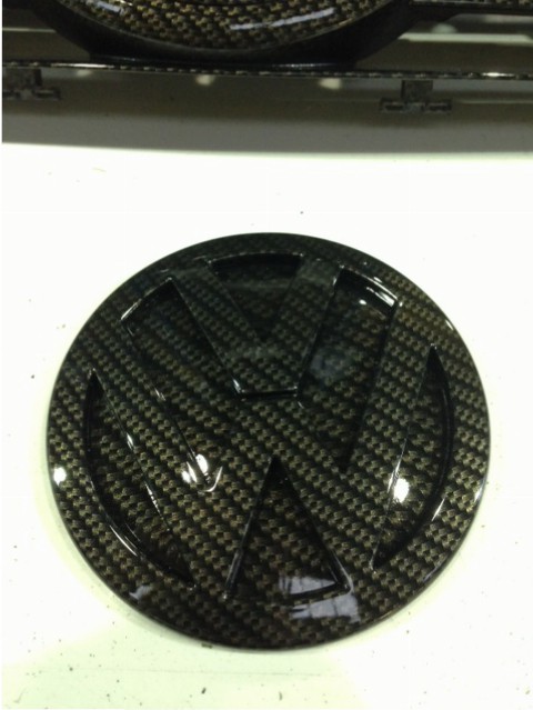 VW Exterior Various Parts Coated In Carbon Fibre Hydrographic Film Painted Black