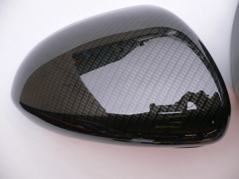 Car mirrors cover coated in carbon fibre hydrographic film painted black