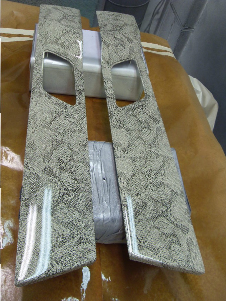 Car Interior Elements Coated In Snake Hydrographic Film