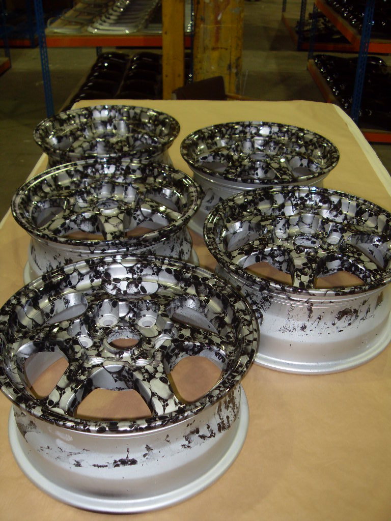 Car Alloy Wheels Coated In Skull Hydrographic Film