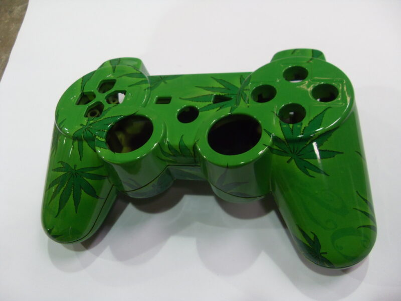 XBox 360 & Sony PlayStation Controller Coated In Marijuana Hydrographic Film