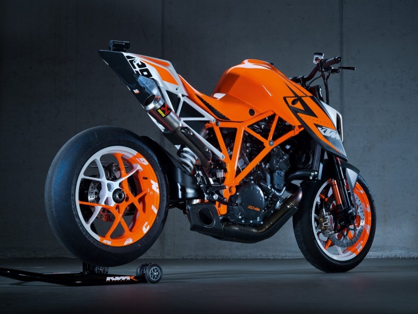 KTM Racing wheels painted white and orange