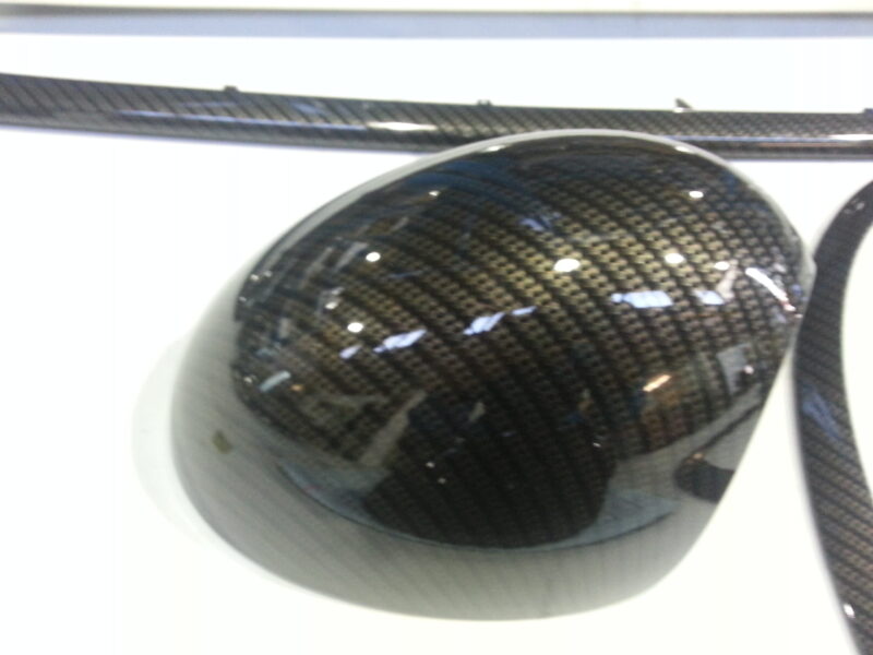 Mini Cooper various parts coated in carbon fibre hydrographic film painted black