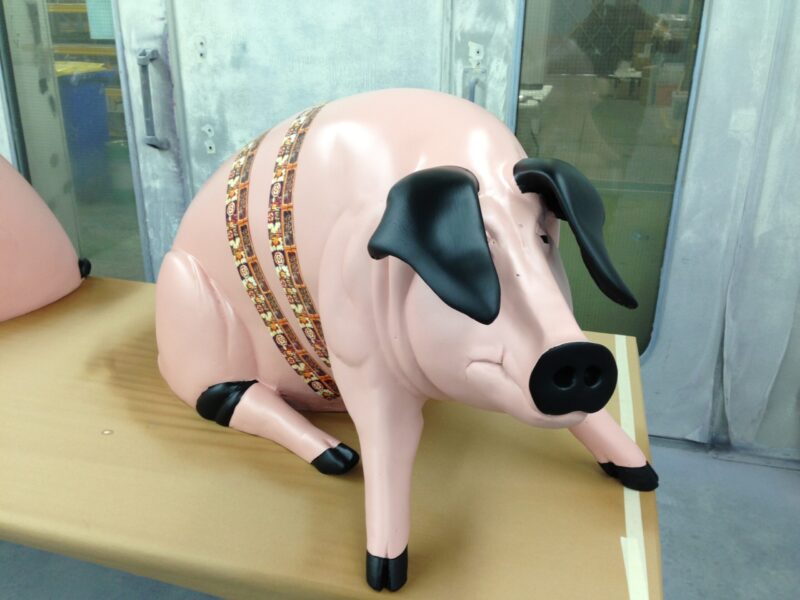 Charity Piggy banks / ornaments painted at Wicked Coatings