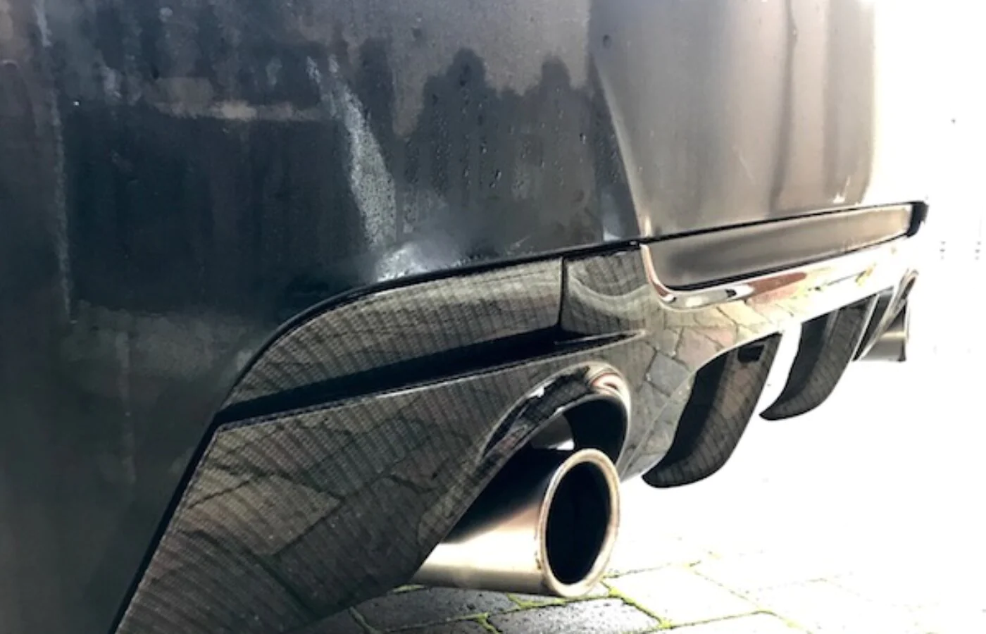 Carbon-fibre hydro dip delivers excellent results